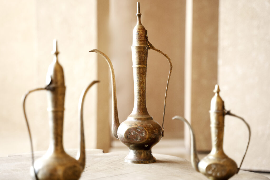 retro indian teapots